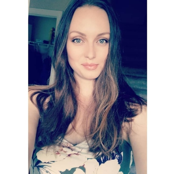 Meet your Posher, Rita - Picture 3 of 3